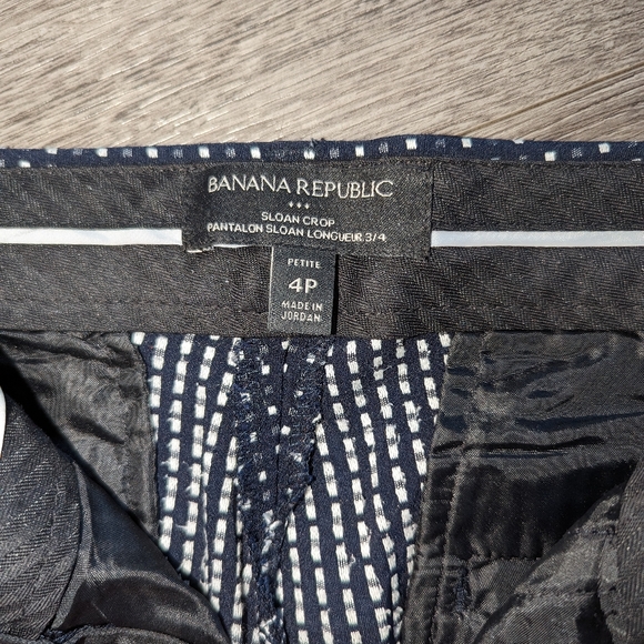 Banana Republic Sloan Crop Pants - Picture 5 of 5